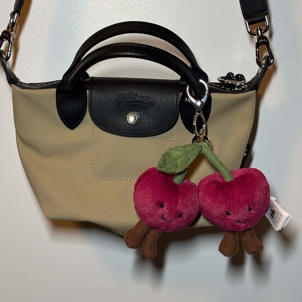 Jellycat Amusables Cherries Bag Charm - RETIRED - Picture 2 of 10